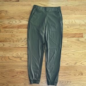 Athleta Textured Brooklyn Jogger